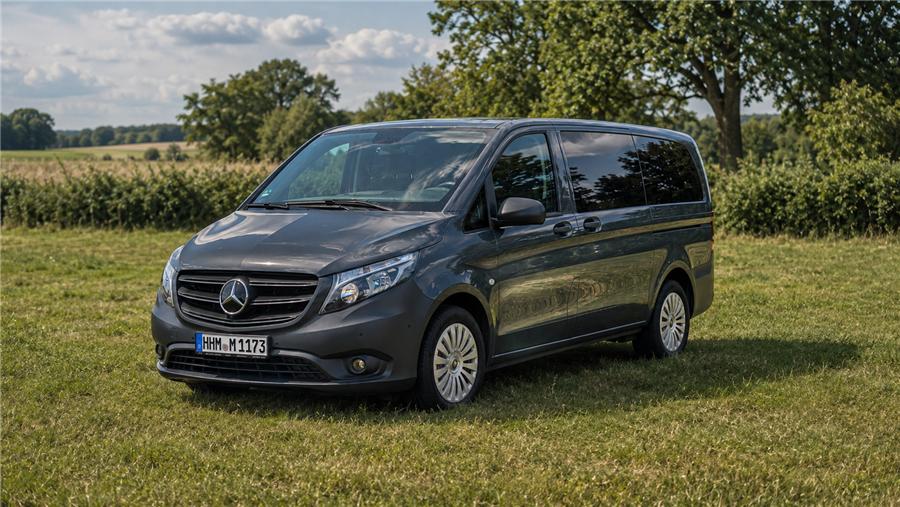 Mercedes-Benz Vito in Grau, einer unserer Kleinbusse